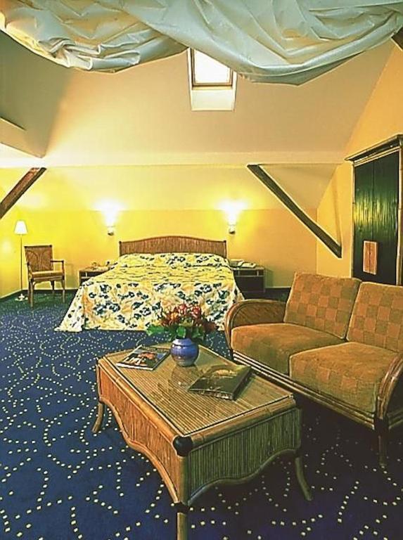 Hotel & Restaurant Hessischer Hof Ober-Ramstadt Quarto foto